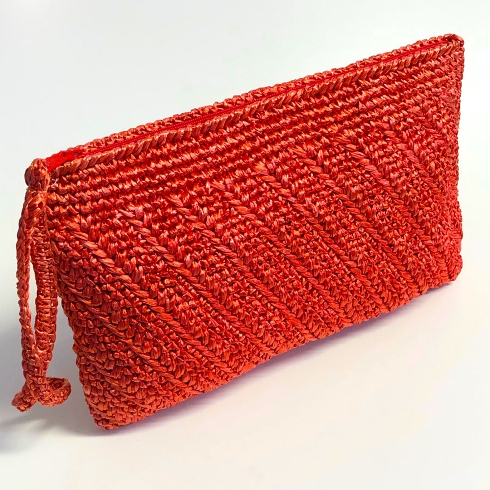 NEW Vintage 1970’s Tianjin Red Woven Raffia Straw Clutch Bag With Wristlet Strap